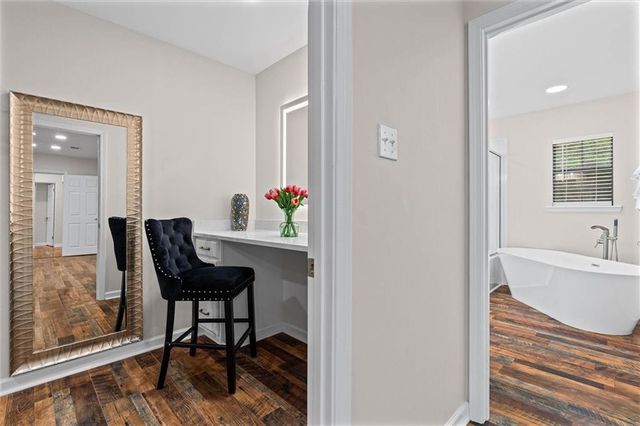 859 Cottage Hill Avenue, Mobile, AL 36693