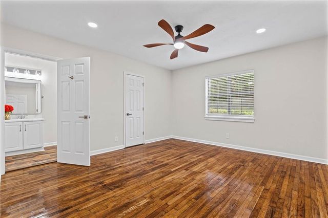 859 Cottage Hill Avenue, Mobile, AL 36693