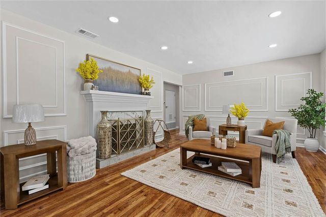 859 Cottage Hill Avenue, Mobile, AL 36693