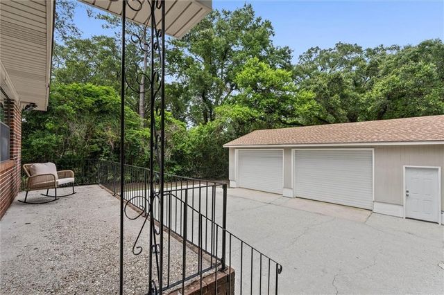 859 Cottage Hill Avenue, Mobile, AL 36693