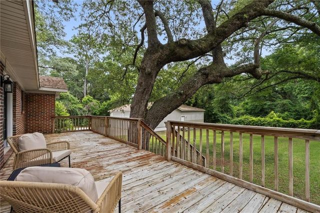 859 Cottage Hill Avenue, Mobile, AL 36693