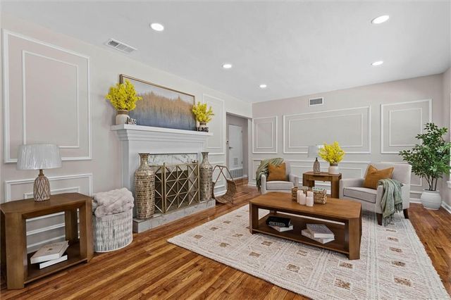 859 Cottage Hill Avenue, Mobile, AL 36693