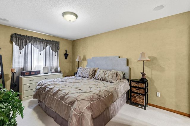 10207 Madison Street NE, Blaine, MN 55434