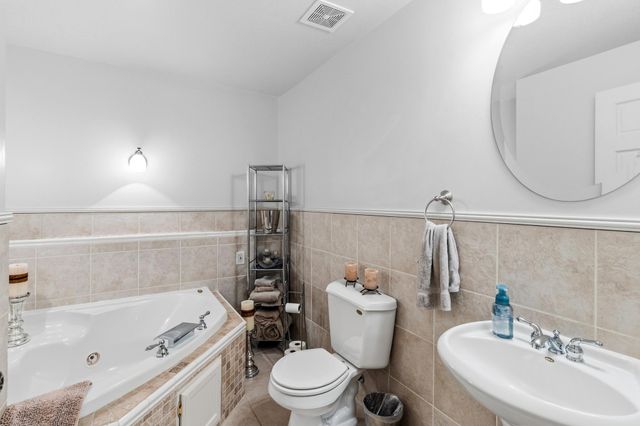 10207 Madison Street NE, Blaine, MN 55434