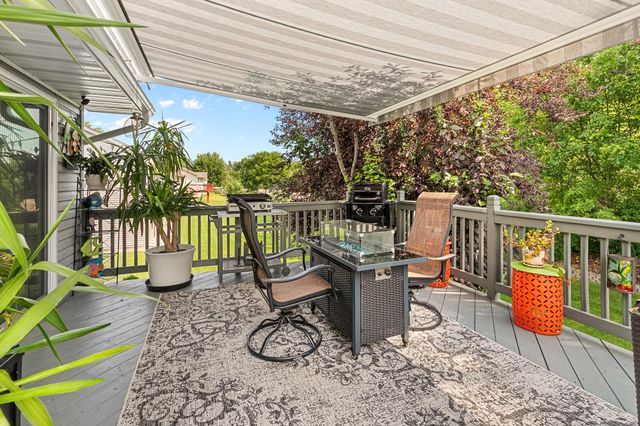 10207 Madison Street NE, Blaine, MN 55434