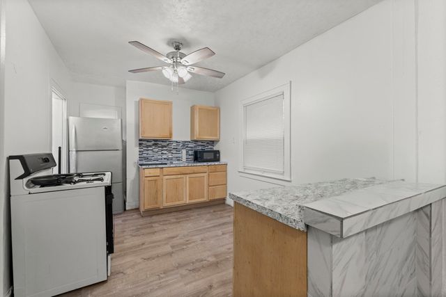18701 Cherrylawn Avenue, Detroit City, MI 48221