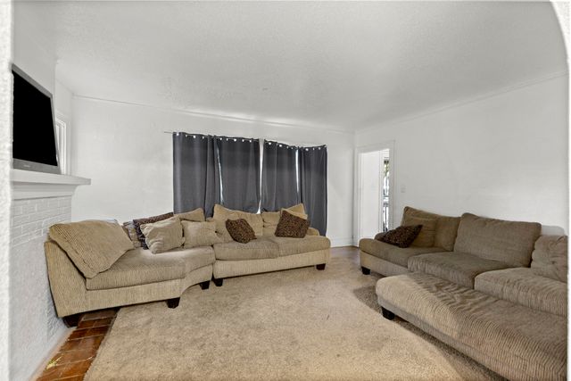 18701 Cherrylawn Avenue, Detroit City, MI 48221