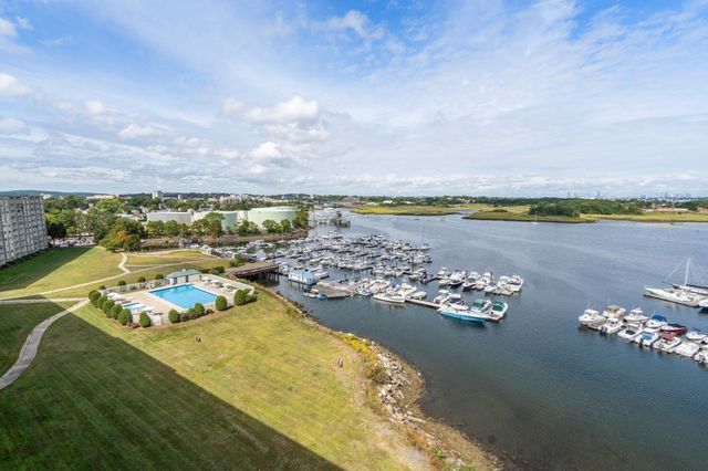 200 Cove Way 1012, Quincy, MA 02169