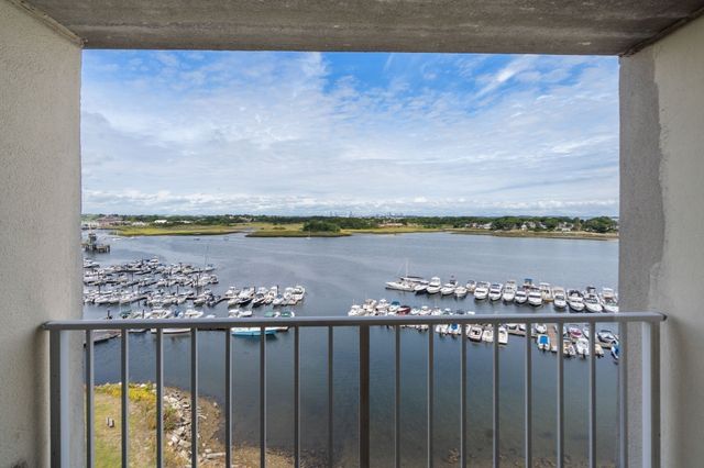 200 Cove Way 1012, Quincy, MA 02169