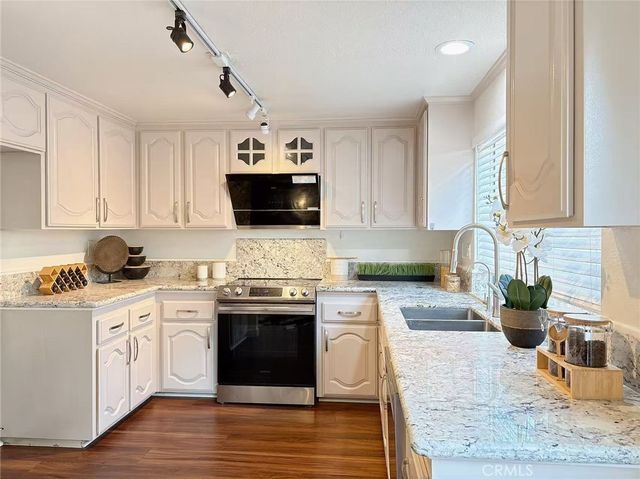 133 California Street 6, Arcadia, CA 91006