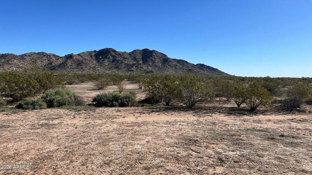 0070 W Western Meadows Lane 7,17,19,21, Maricopa, AZ 85139 — photo 2