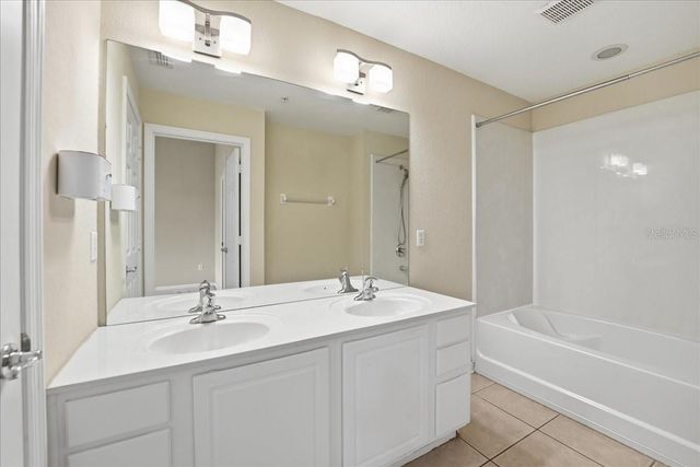 2837 VILLAFUERTE POINT 103, Orlando, FL 32835