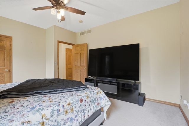 7012 Deer Horn Trail NE, Cedar Rapids, IA 52411