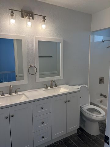 8111 Aztec, Antelope, CA 95843