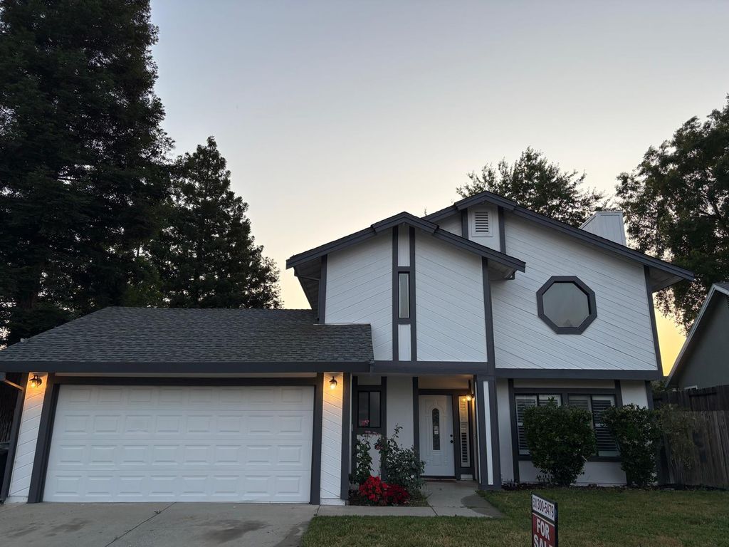 8111 Aztec, Antelope, CA 95843