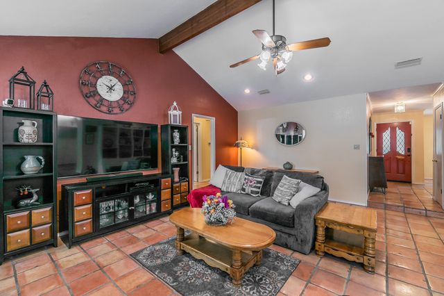 3205 Heritage Court, Arlington, TX 76016