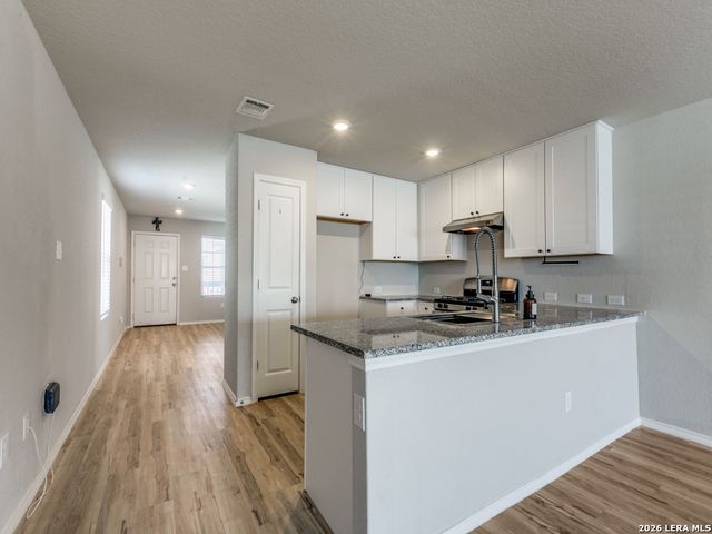 6423 Tractor Way, San Antonio, TX 78252