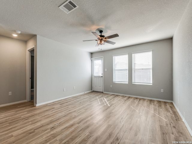 6423 Tractor Way, San Antonio, TX 78252
