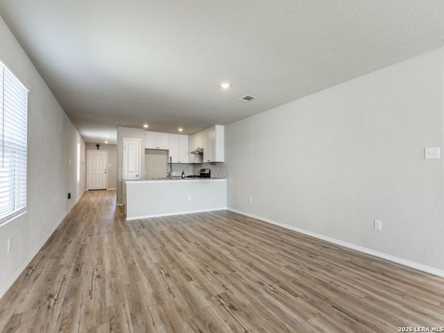 6423 Tractor Way, San Antonio, TX 78252