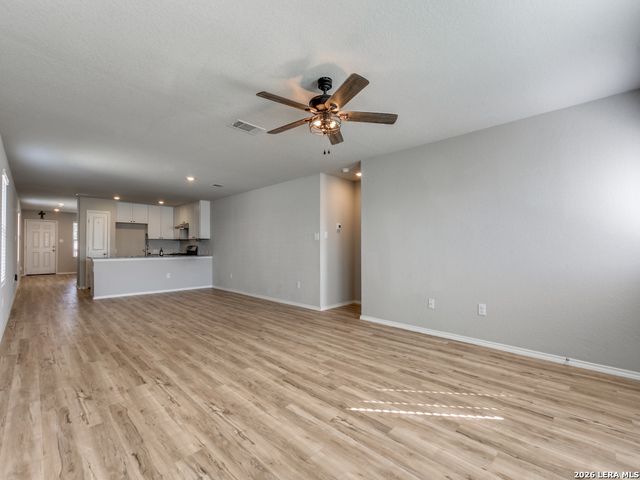 6423 Tractor Way, San Antonio, TX 78252