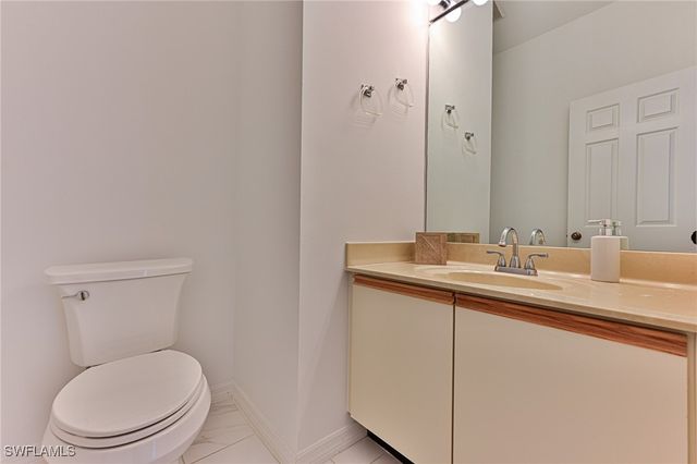 1310 Park Lake DR 31R, Naples, FL 34110