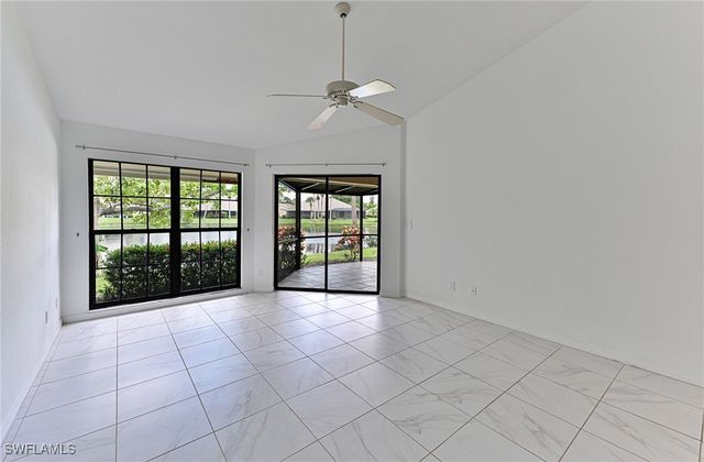 1310 Park Lake DR 31R, Naples, FL 34110