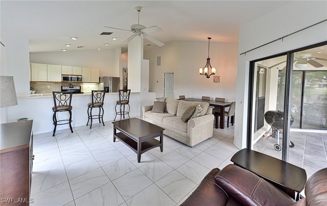 1310 Park Lake DR 31R, Naples, FL 34110