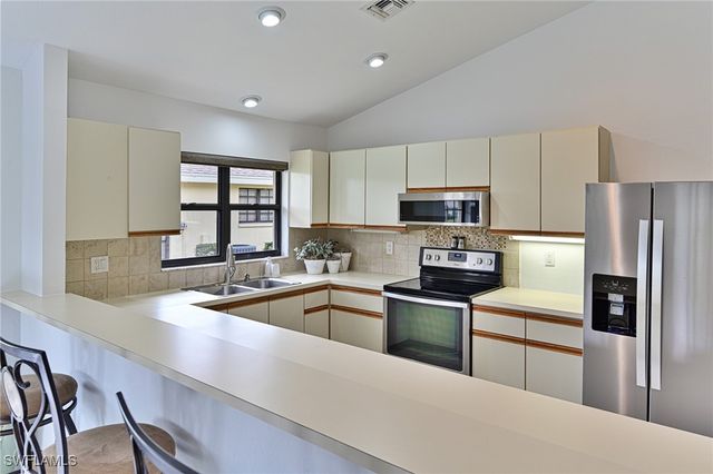 1310 Park Lake DR 31R, Naples, FL 34110