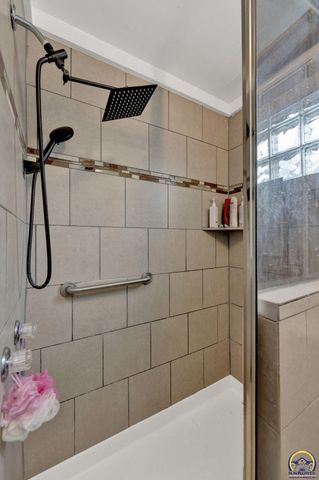 413 SW Fillmore ST, Topeka, KS 66606