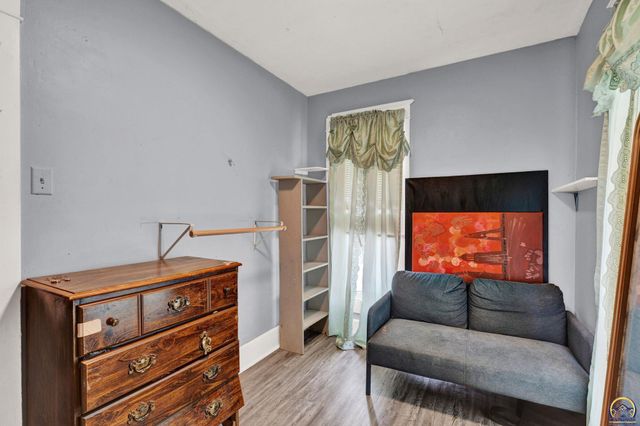 413 SW Fillmore ST, Topeka, KS 66606