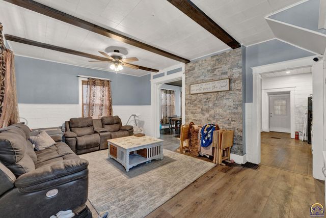 413 SW Fillmore ST, Topeka, KS 66606