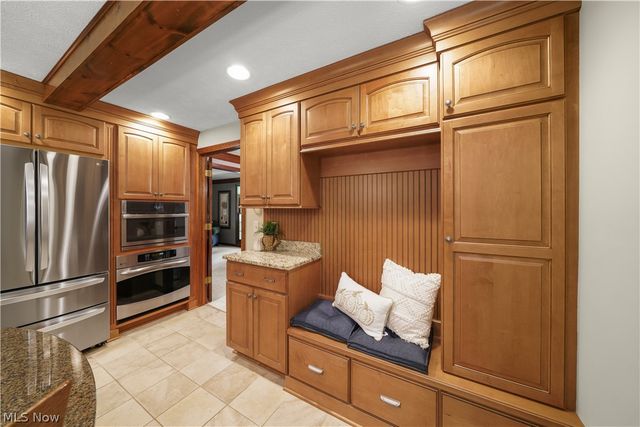 280 Beech Court, Aurora, OH 44202