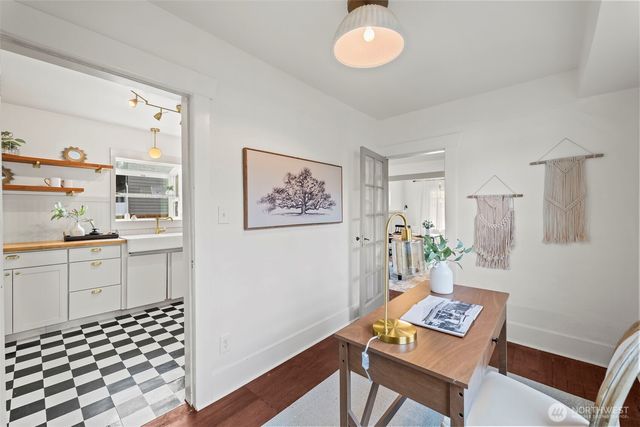 6321 S Park Avenue, Tacoma, WA 98408