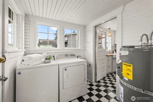 6321 S Park Avenue, Tacoma, WA 98408