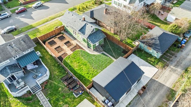 6321 S Park Avenue, Tacoma, WA 98408