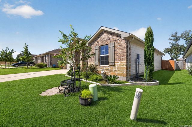 557 Chaco, Seguin, TX 78155