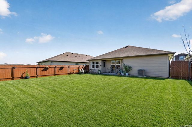 557 Chaco, Seguin, TX 78155
