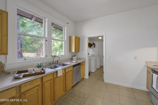 729 KING Street, Jacksonville, FL 32204
