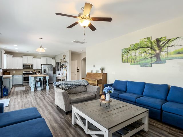 490 Whispering Breeze Lane, Summerville, SC 29486
