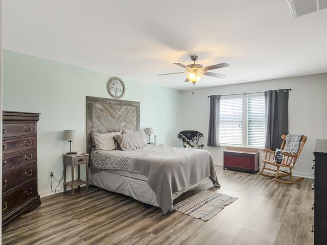 490 Whispering Breeze Lane, Summerville, SC 29486