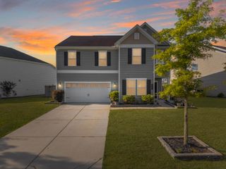 490 Whispering Breeze Lane, Summerville, SC 29486