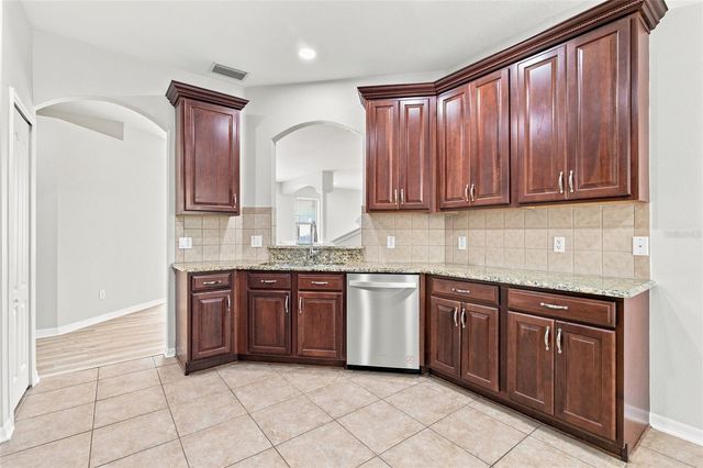 7806 GRASMERE DRIVE, Land O Lakes, FL 34637