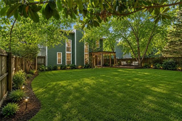 621 Lullingstone Drive SE, Marietta, GA 30067