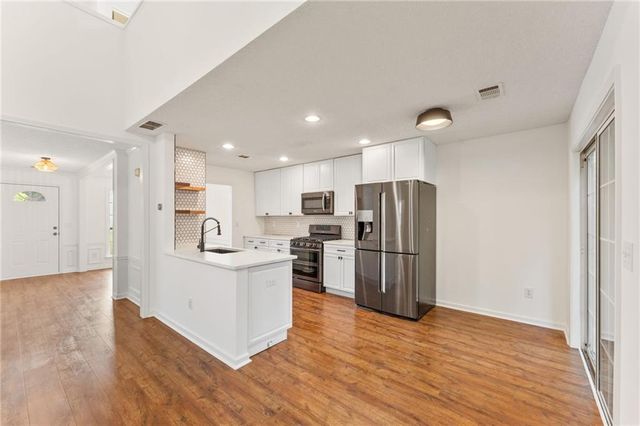 621 Lullingstone Drive SE, Marietta, GA 30067