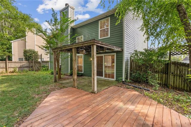 621 Lullingstone Drive SE, Marietta, GA 30067