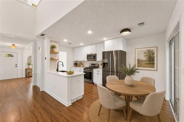 621 Lullingstone Drive SE, Marietta, GA 30067