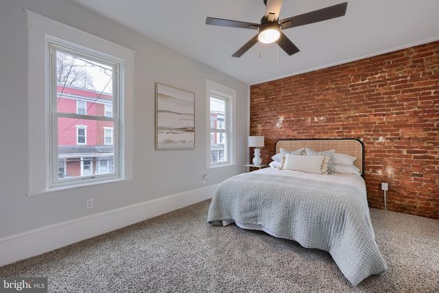 627 E MADISON ST, Lancaster, PA 17602