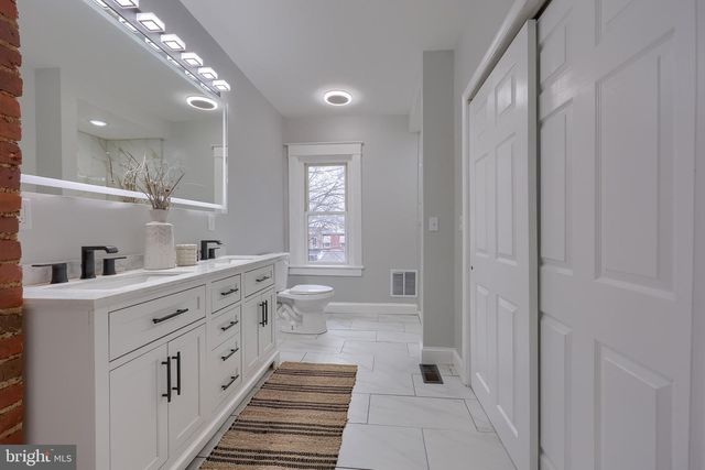 627 E MADISON ST, Lancaster, PA 17602