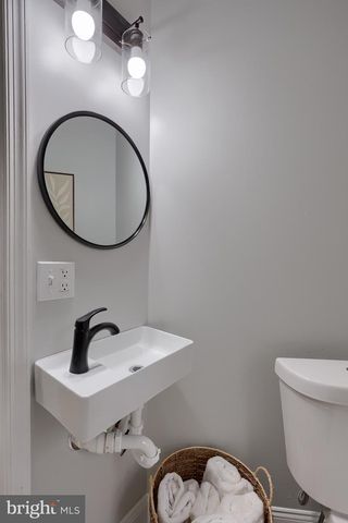 627 E MADISON ST, Lancaster, PA 17602