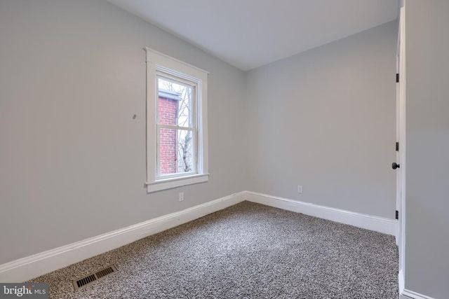 627 E MADISON ST, Lancaster, PA 17602